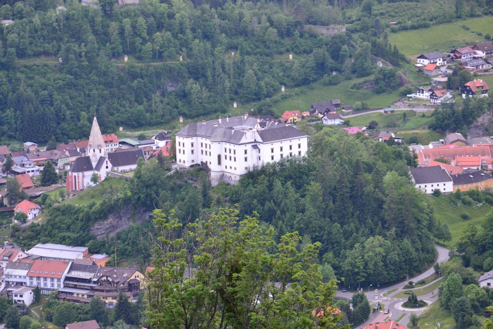 Hotel Kaeferhube Мурау Екстер'єр фото